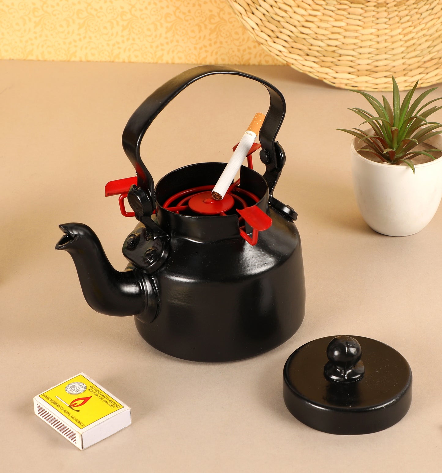 Metal Kettle Ashtray Black