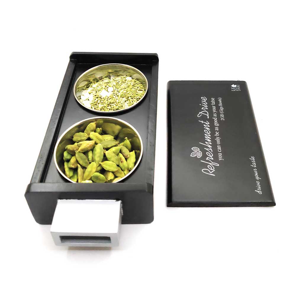 Refreshment Drive Condiments Holder